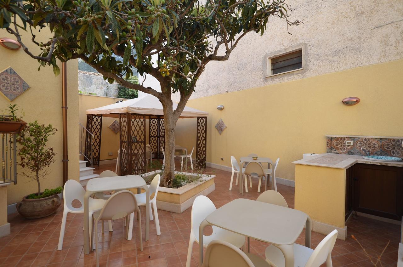 كاستيلوزو B&B Timpe Bianche المظهر الخارجي الصورة