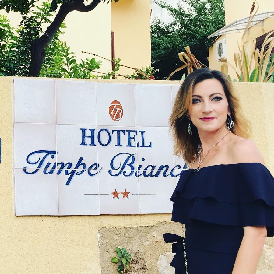 كاستيلوزو B&B Timpe Bianche المظهر الخارجي الصورة