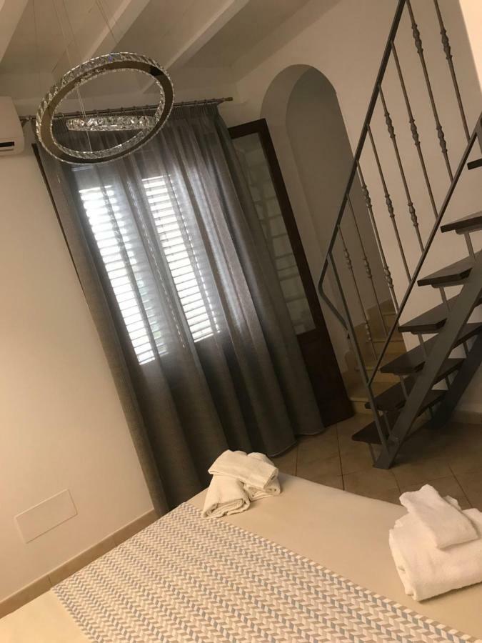 كاستيلوزو B&B Timpe Bianche المظهر الخارجي الصورة