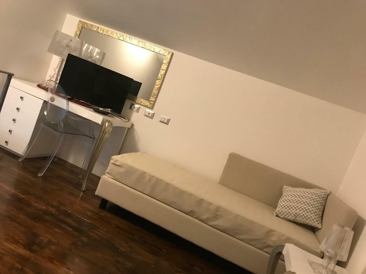 كاستيلوزو B&B Timpe Bianche المظهر الخارجي الصورة